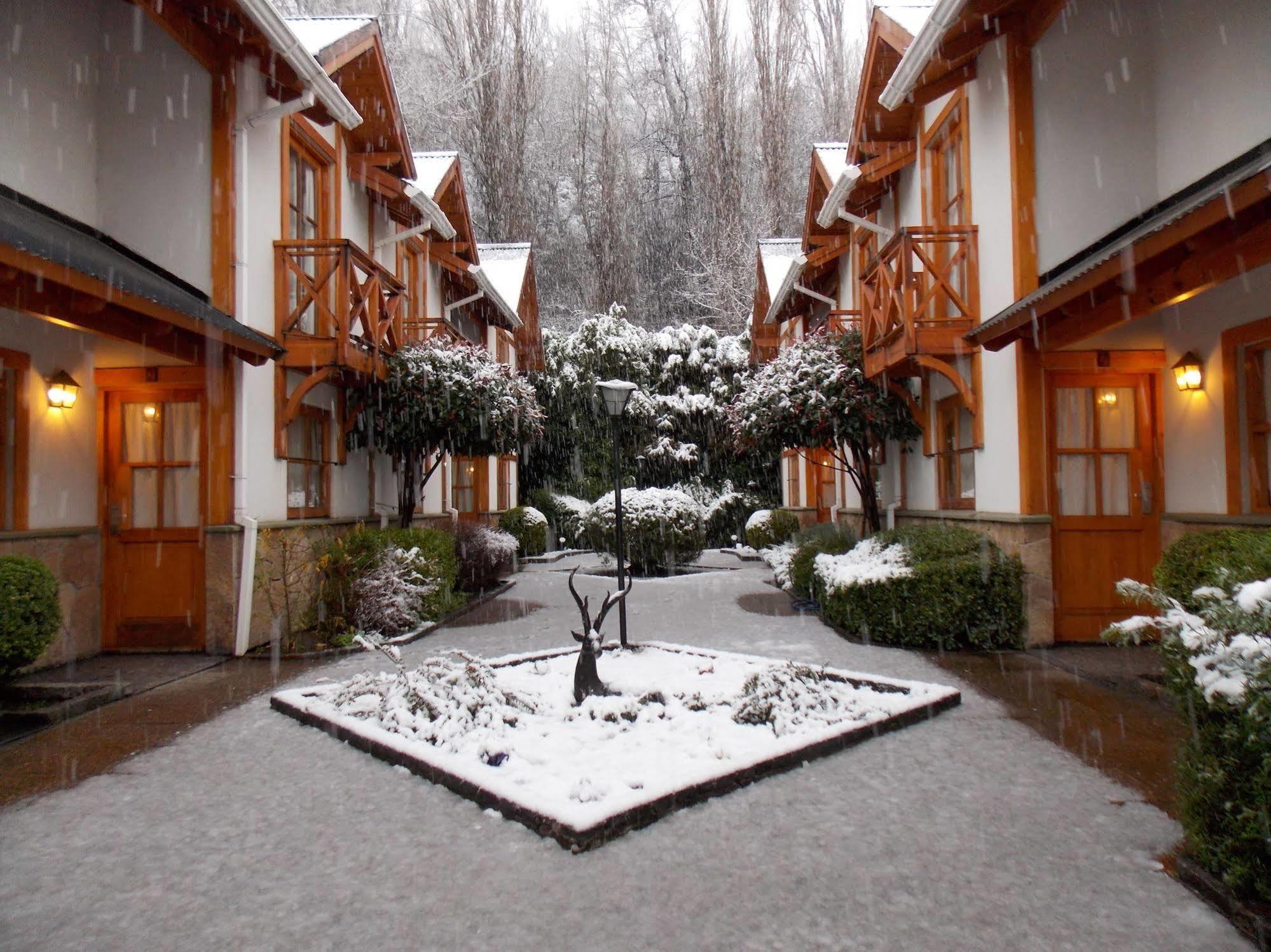 Apart Hotel My Friends San Martín de los Andes Esterno foto